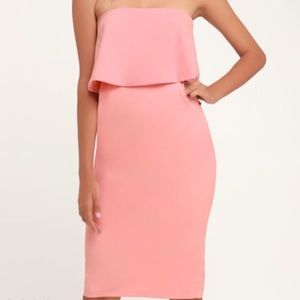 Lulu’s Lots of Love light pink strapless midi dress with pockets